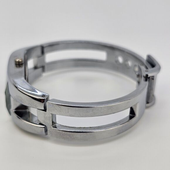 Kimio Women's Watch 20MM Gray Bracelet 5-6" New Battery Working READ DESCRIPTION - Picture 10 of 15